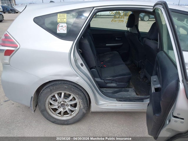 JTDZN3EU6GJ055403 Toyota PRIUS V