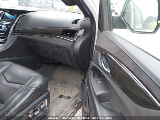 Продаж на аукціоні авто 2017 Cadillac Escalade Platinum 4wd, vin: 1GYS4DKJ0HR264430, номер лоту: 20258377