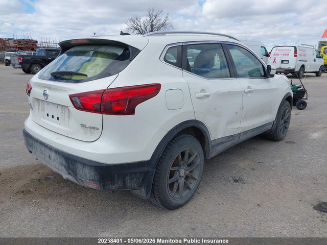 JN1BJ1CR2JW209330 Nissan Qashqai S