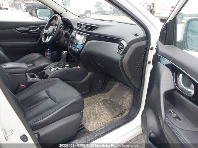 JN1BJ1CR2JW209330 Nissan Qashqai S