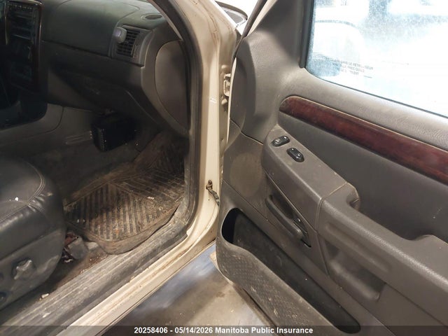 20258406 :رقم المزاد ، 1FMDU75W15ZA10871 vin ، 2005 Ford Explorer Limited مزاد بيع