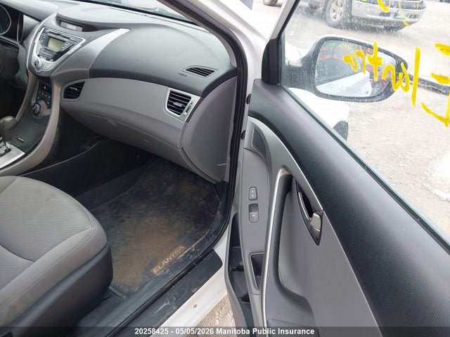 2011 Hyundai Elantra მანქანა იყიდება აუქციონზე, vin: 5NPDH4AE4BH044665, აუქციონის ნომერი: 20258425