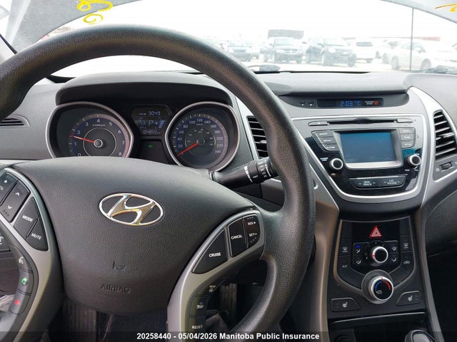 KMHDH4AE2GU643718 Hyundai ELANTRA GL