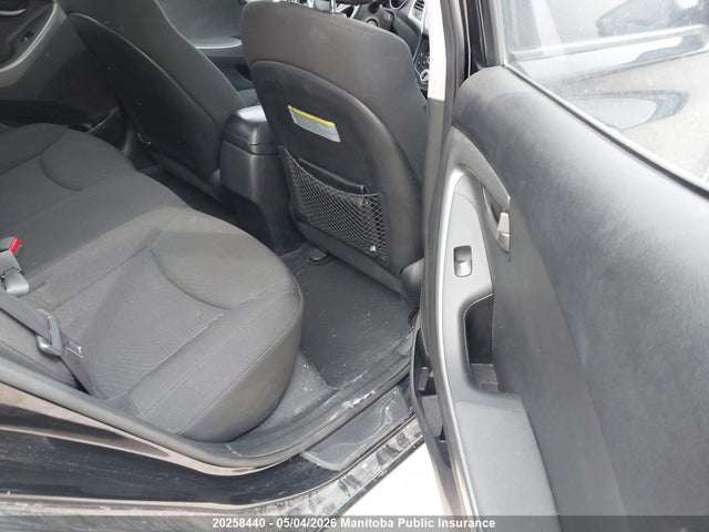 KMHDH4AE2GU643718 Hyundai ELANTRA GL