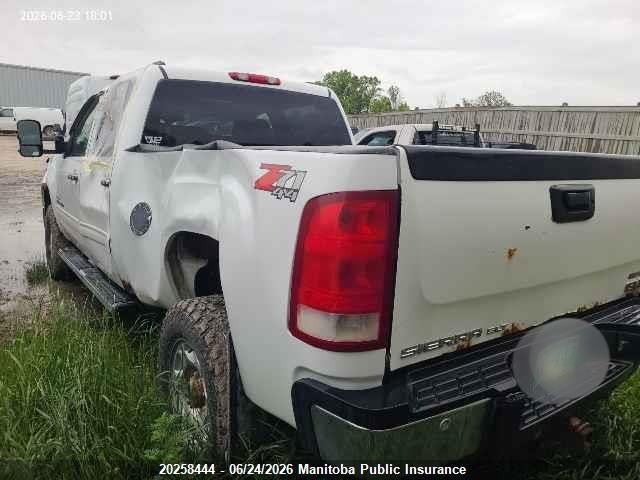 2007 Gmc Sierra 2500 Hd Slt Crew Cab მანქანა იყიდება აუქციონზე, vin: 1GTHK23627F512312, აუქციონის ნომერი: 20258444