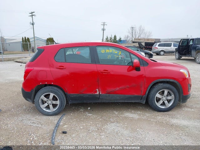 3GNCJKEBXEL133723 Chevrolet TRAX LS