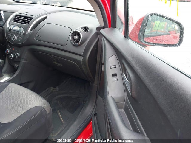 3GNCJKEBXEL133723 Chevrolet TRAX LS