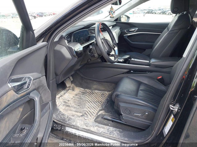 2021 Audi E-tron 55 Technik მანქანა იყიდება აუქციონზე, vin: WA1VAAGE1MB034169, აუქციონის ნომერი: 20258466