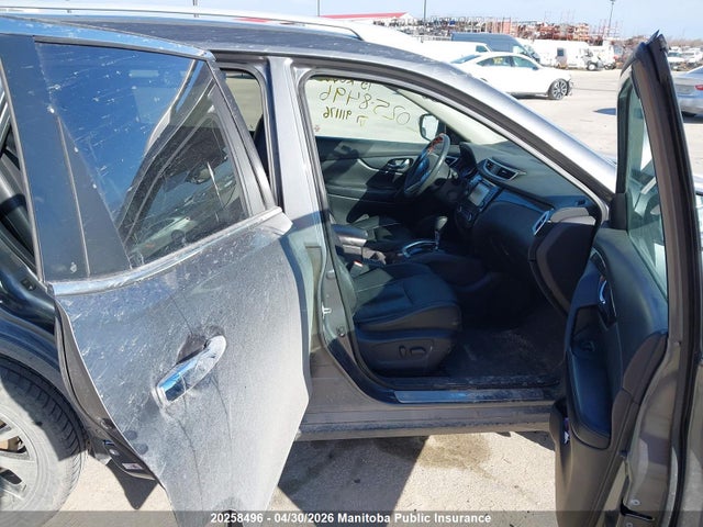 20258496 :رقم المزاد ، 5N1AT2MVXFC911176 vin ، 2015 Nissan Rogue Sl مزاد بيع