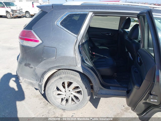 20258496 :رقم المزاد ، 5N1AT2MVXFC911176 vin ، 2015 Nissan Rogue Sl مزاد بيع