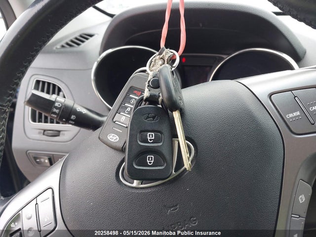 2014 Hyundai Tucson Limited მანქანა იყიდება აუქციონზე, vin: KM8JUCAG2EU807105, აუქციონის ნომერი: 20258498