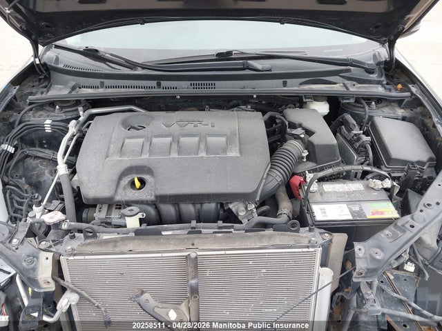 2T1BURHE1JC071247 Toyota COROLLA SE
