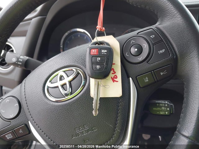 2T1BURHE1JC071247 Toyota COROLLA SE