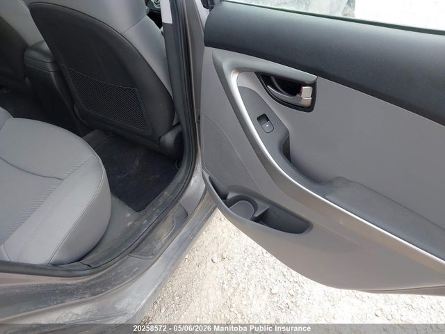 2012 Hyundai Elantra Gl მანქანა იყიდება აუქციონზე, vin: 5NPDH4AE6CH068385, აუქციონის ნომერი: 20258572