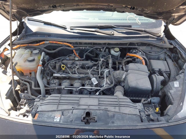 1FMCU9CZXMUA37213 Ford Escape Sel Hybrid