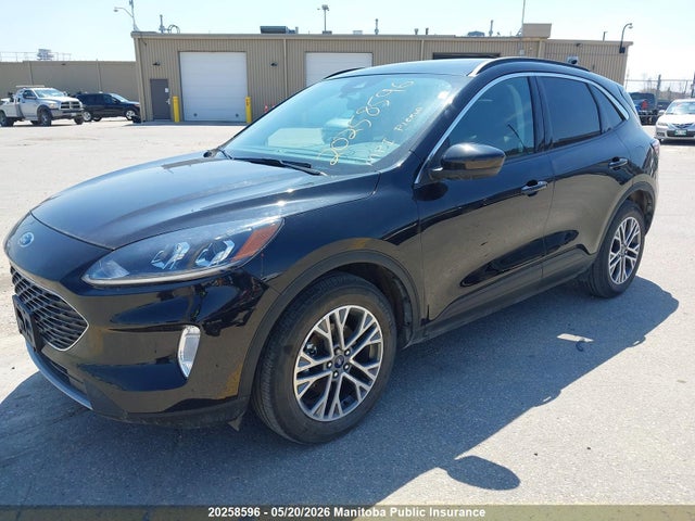 1FMCU9CZXMUA37213 Ford Escape Sel Hybrid