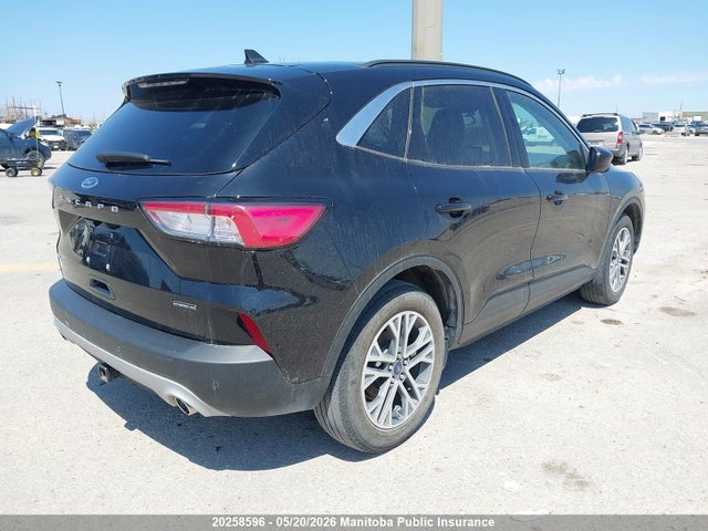 1FMCU9CZXMUA37213 Ford Escape Sel Hybrid