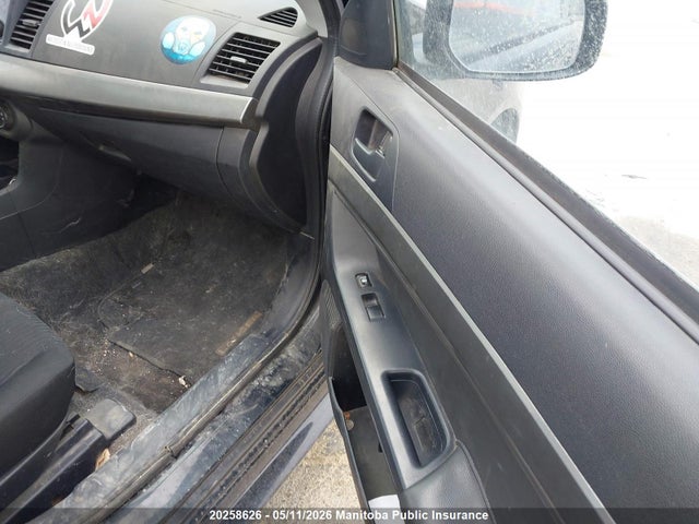 JA32U2FU5FU605246 Mitsubishi Lancer Limited