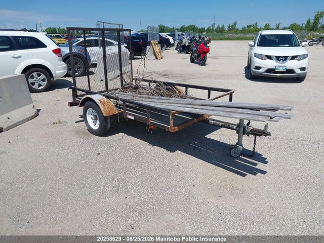 20258629 :رقم المزاد ، 4YMUL081XBG083594 vin ، 2011 Trailer Carry-on مزاد بيع
