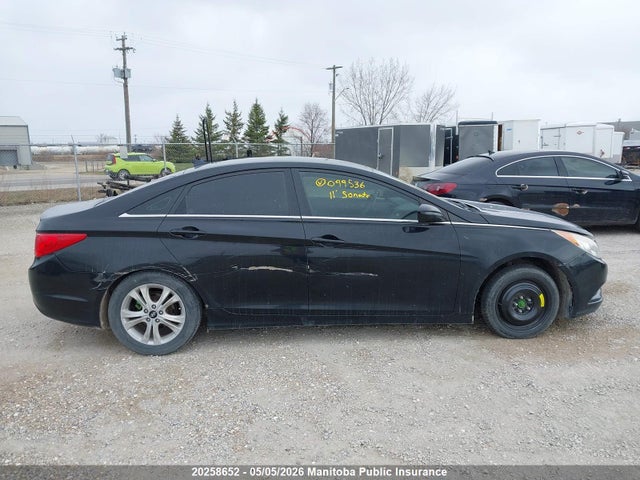 2011 Hyundai Sonata Gls მანქანა იყიდება აუქციონზე, vin: 5NPEB4AC9BH099536, აუქციონის ნომერი: 20258652