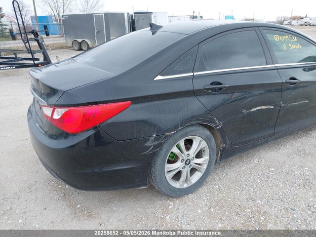 2011 Hyundai Sonata Gls მანქანა იყიდება აუქციონზე, vin: 5NPEB4AC9BH099536, აუქციონის ნომერი: 20258652