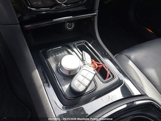 Chrysler 300 S V8 2023 2C3CCABT0PH543280 Image 11