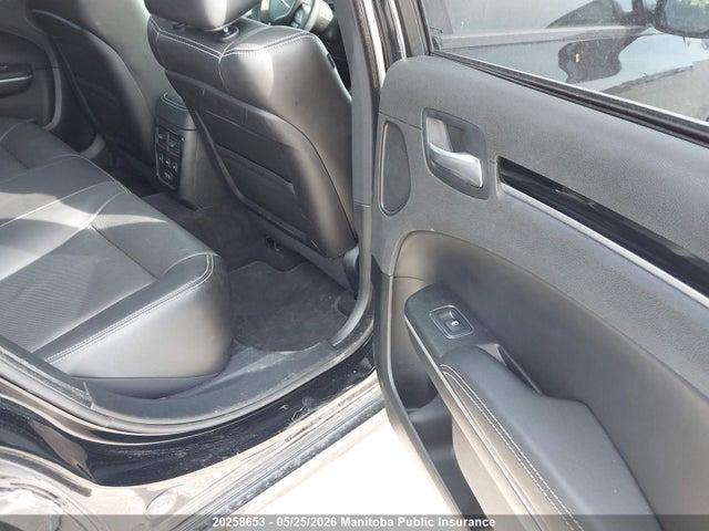 Chrysler 300 S V8 2023 2C3CCABT0PH543280 Image 8