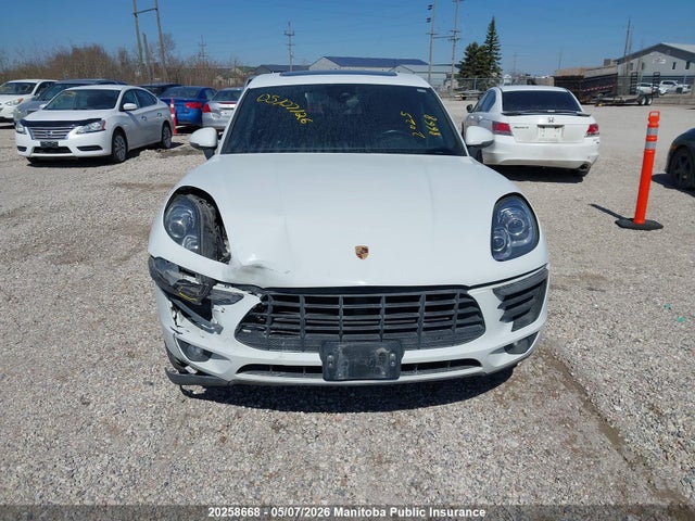 Porsche Macan 2017 WP1AA2A59HLB09654 Image 12