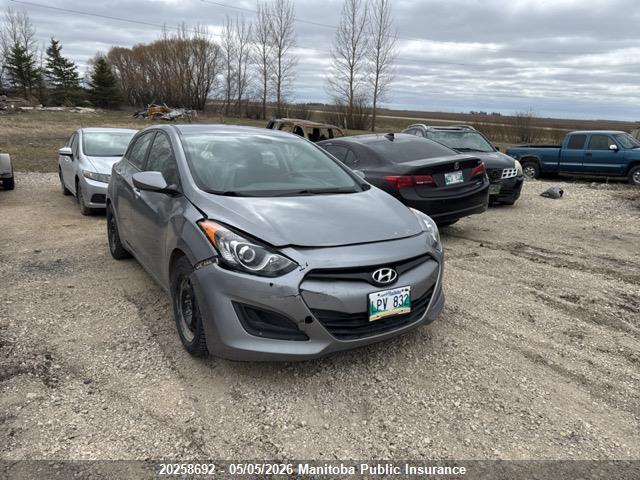 2013 Hyundai Elantra Gt Gl მანქანა იყიდება აუქციონზე, vin: KMHD25LE9DU102309, აუქციონის ნომერი: 20258692