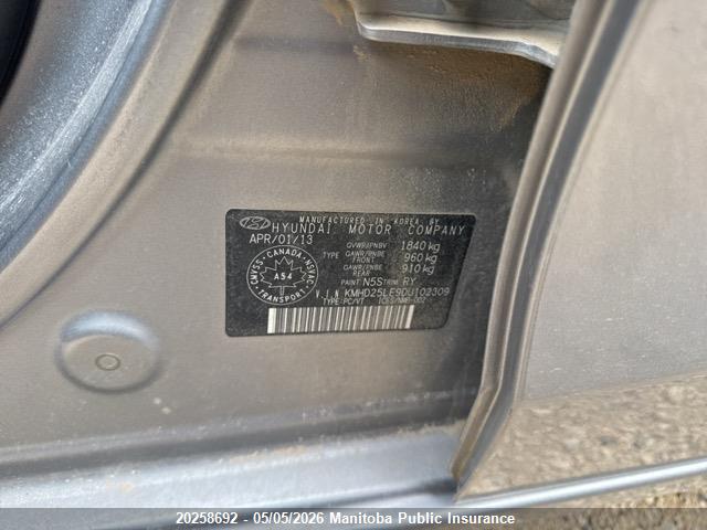 2013 Hyundai Elantra Gt Gl მანქანა იყიდება აუქციონზე, vin: KMHD25LE9DU102309, აუქციონის ნომერი: 20258692