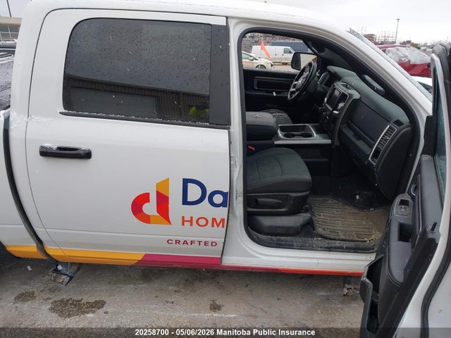 20258700 :رقم المزاد ، 1C6RR7LT7PS520343 vin ، 2023 Dodge Ram 1500 Slt Crew Cab مزاد بيع