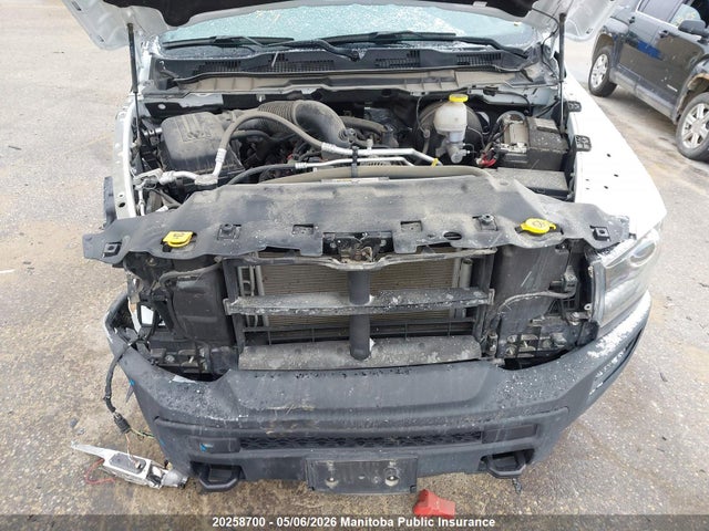 20258700 :رقم المزاد ، 1C6RR7LT7PS520343 vin ، 2023 Dodge Ram 1500 Slt Crew Cab مزاد بيع