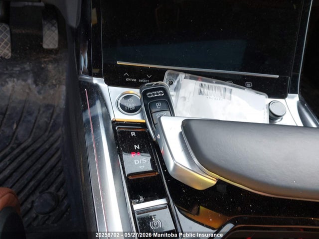 2022 Audi E-tron 55 Technik Sportback მანქანა იყიდება აუქციონზე, vin: WA13AAGEXNB044725, აუქციონის ნომერი: 20258702