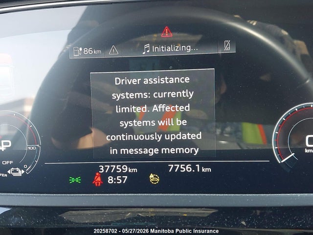 2022 Audi E-tron 55 Technik Sportback მანქანა იყიდება აუქციონზე, vin: WA13AAGEXNB044725, აუქციონის ნომერი: 20258702