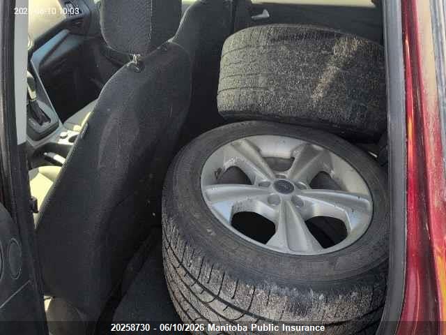 Ford ESCAPE SE 2015 1FMCU9G99FUB52687 Image 8