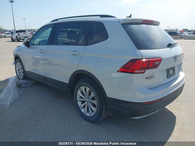20258731 :رقم المزاد ، 3VV0B7AXXJM007911 vin ، 2018 Volkswagen Tiguan 2.0 Tsi مزاد بيع