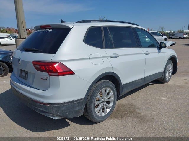 20258731 :رقم المزاد ، 3VV0B7AXXJM007911 vin ، 2018 Volkswagen Tiguan 2.0 Tsi مزاد بيع