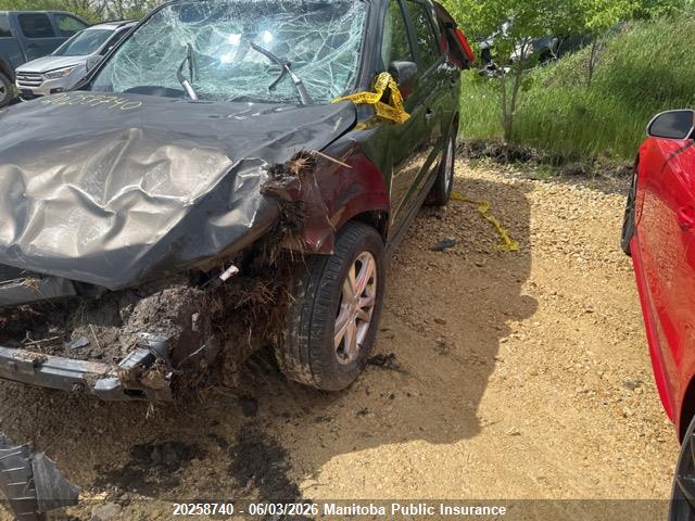 20258740 :رقم المزاد ، 5XYZHDAG3BG060855 vin ، 2011 Hyundai Santa Fe Limited مزاد بيع