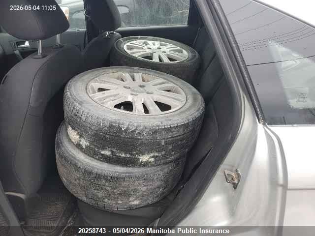 2010 Ford Focus Se მანქანა იყიდება აუქციონზე, vin: 1FAHP3FNXAW283918, აუქციონის ნომერი: 20258743