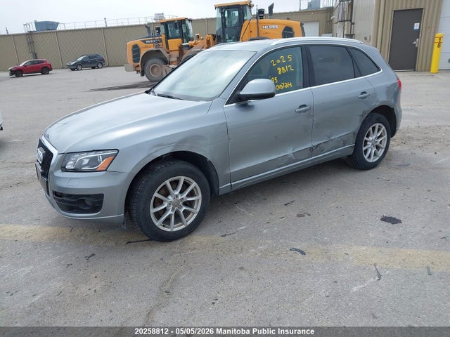 2010 Audi Q5 V6 მანქანა იყიდება აუქციონზე, vin: WA1LKCFP9AA010724, აუქციონის ნომერი: 20258812