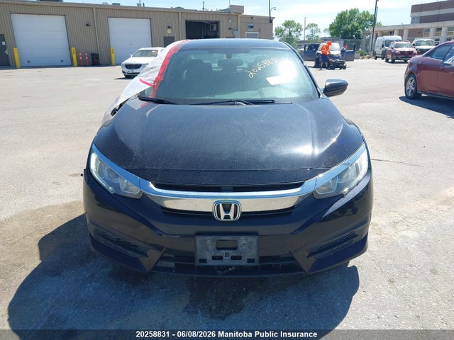 20258831 :رقم المزاد ، 2HGFC2F7XGH022421 vin ، 2016 Honda Civic Ex مزاد بيع