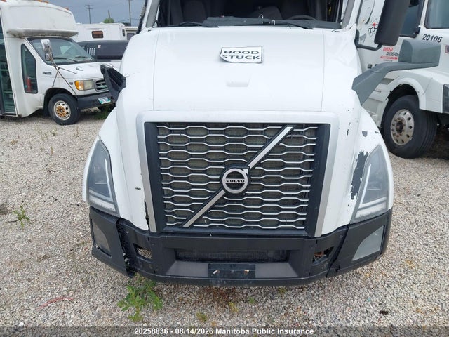 Продажа на аукционе авто 2022 Volvo Vnl64t, vin: 4V4NC9EH9NN305298, номер лота: 20258836