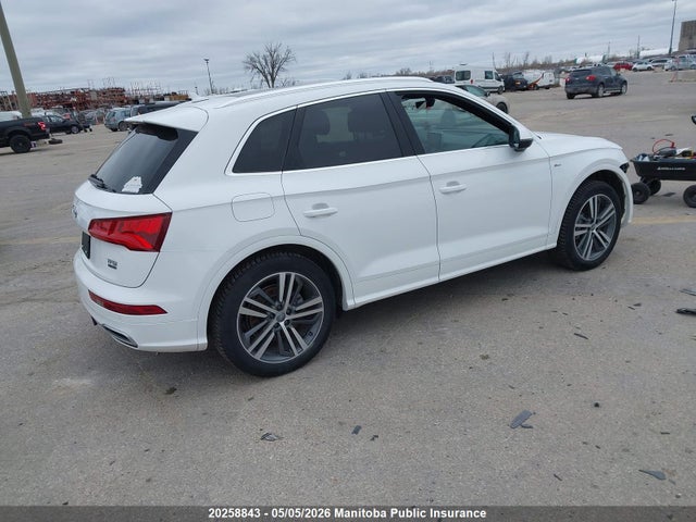 WA1ENAFY4J2009648 Audi Q5