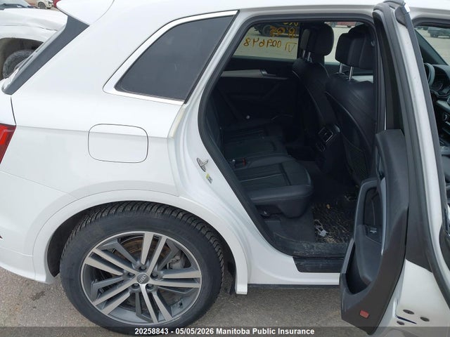 WA1ENAFY4J2009648 Audi Q5