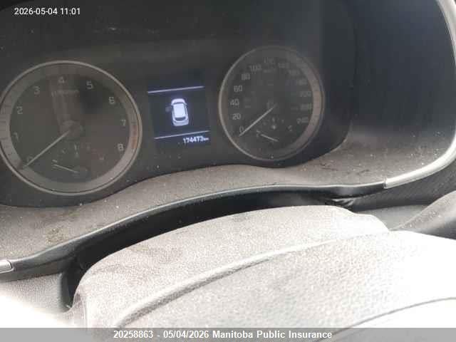KM8J23A43KU016878 Hyundai Tucson Essential