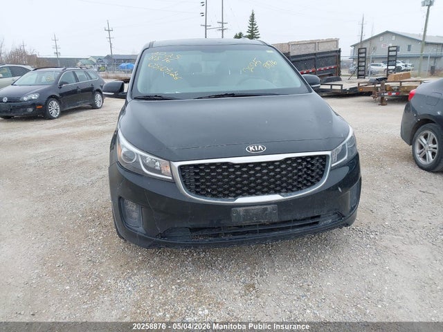 KNDMB5C10H6249940 KIA SEDONA LX