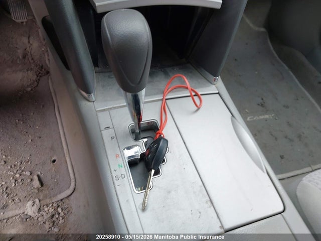20258910 :رقم المزاد ، 4T1BF3EK9AU001771 vin ، 2010 Toyota Camry Se مزاد بيع