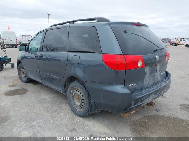 20258931 :رقم المزاد ، 5TDZK4CC8AS341868 vin ، 2010 Toyota Sienna Ce V6 مزاد بيع