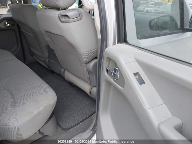 2007 Nissan Frontier Le Crew Cab V6 მანქანა იყიდება აუქციონზე, vin: 1N6AD09W77C447401, აუქციონის ნომერი: 20258949