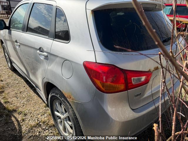 20258963 :رقم المزاد ، 4A4AJ3AU9DE606807 vin ، 2013 Mitsubishi Rvr Se مزاد بيع